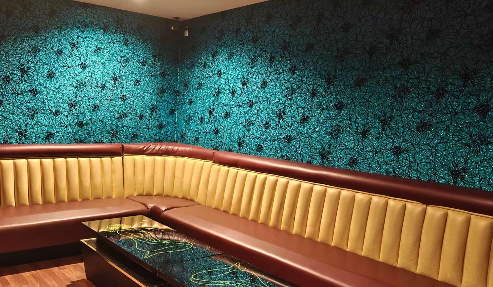 Medium Room